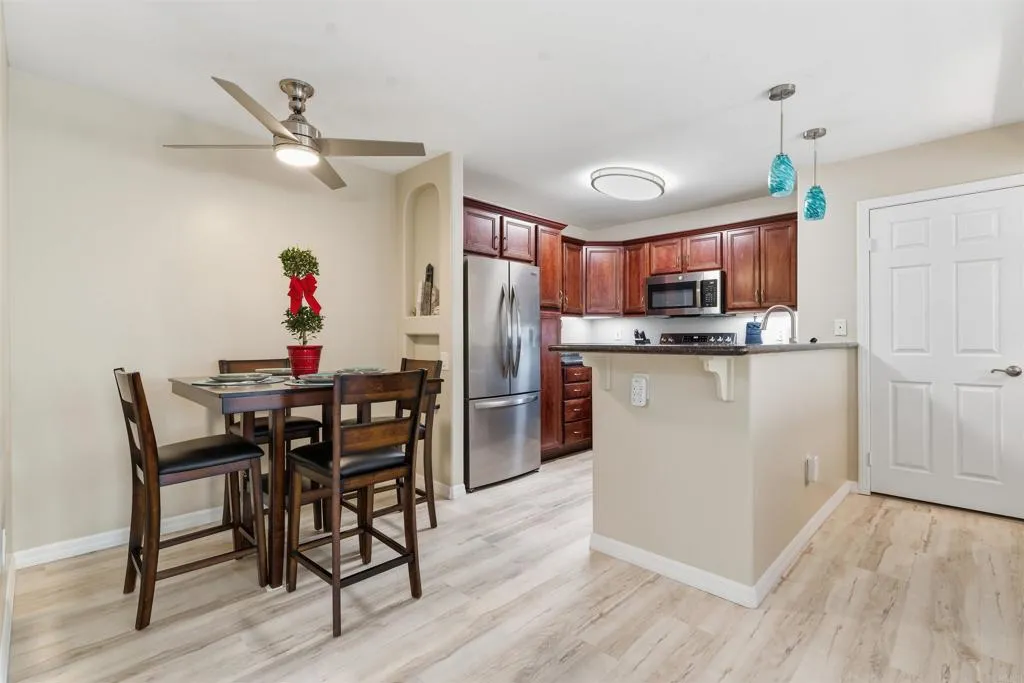 Additional image 44 of 5402 Balboa Arms Dr Unit 314, San Diego, CA 92117