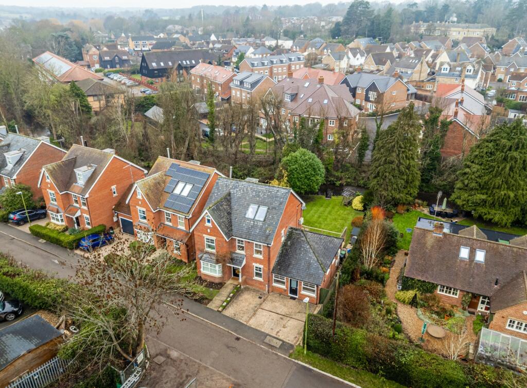 Additional image 19 of Meads Lane, Wheathampstead, St. Albans, Hertfordshire, AL4