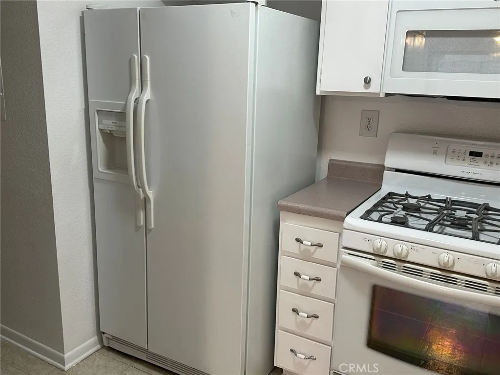 Additional image 23 of 10770 Woodley Unit 7, Granada Hills, CA 91344