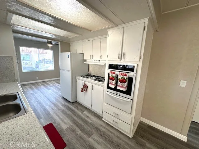 Additional image 19 of 881 N. Lake Street Unit 202, Hemet, CA 92544