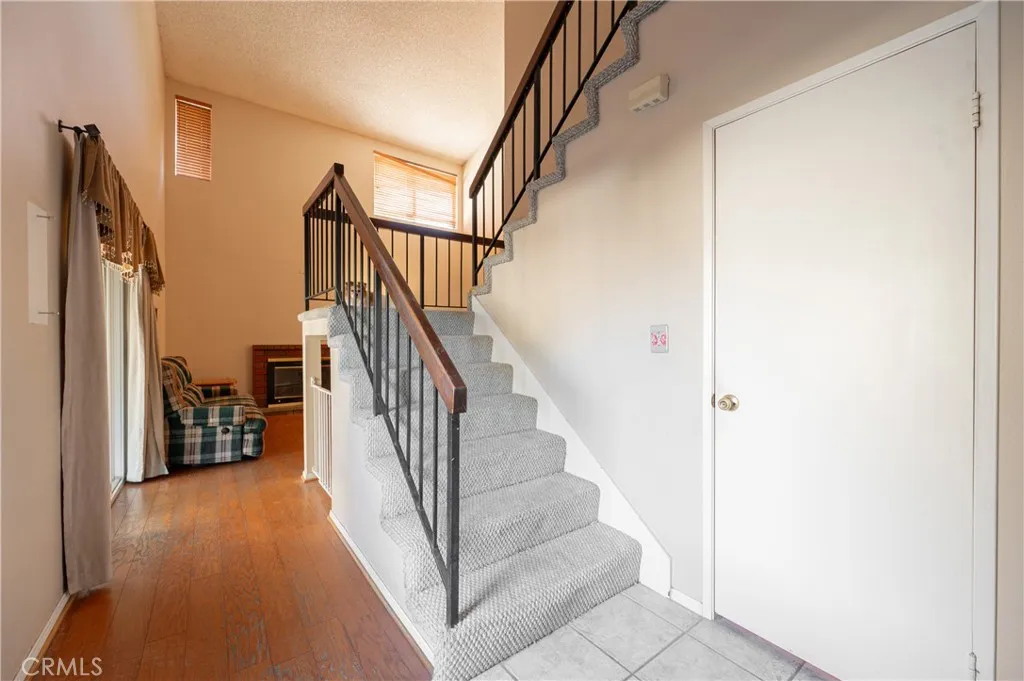 Additional image 3 of 25710 Lupita Dr, Valencia, CA 91355