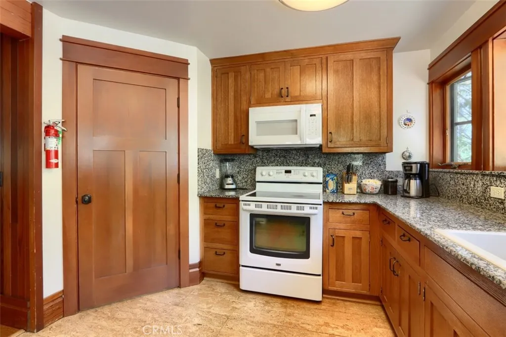 Additional image 62 of 7475 Henness Circle, Yosemite, CA 95389