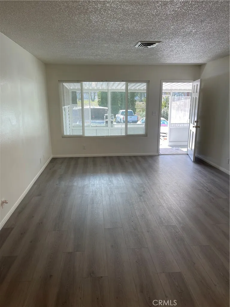 Additional image 19 of 150 E Lakeshore Drive Unit 82, Lake Elsinore, CA 92530