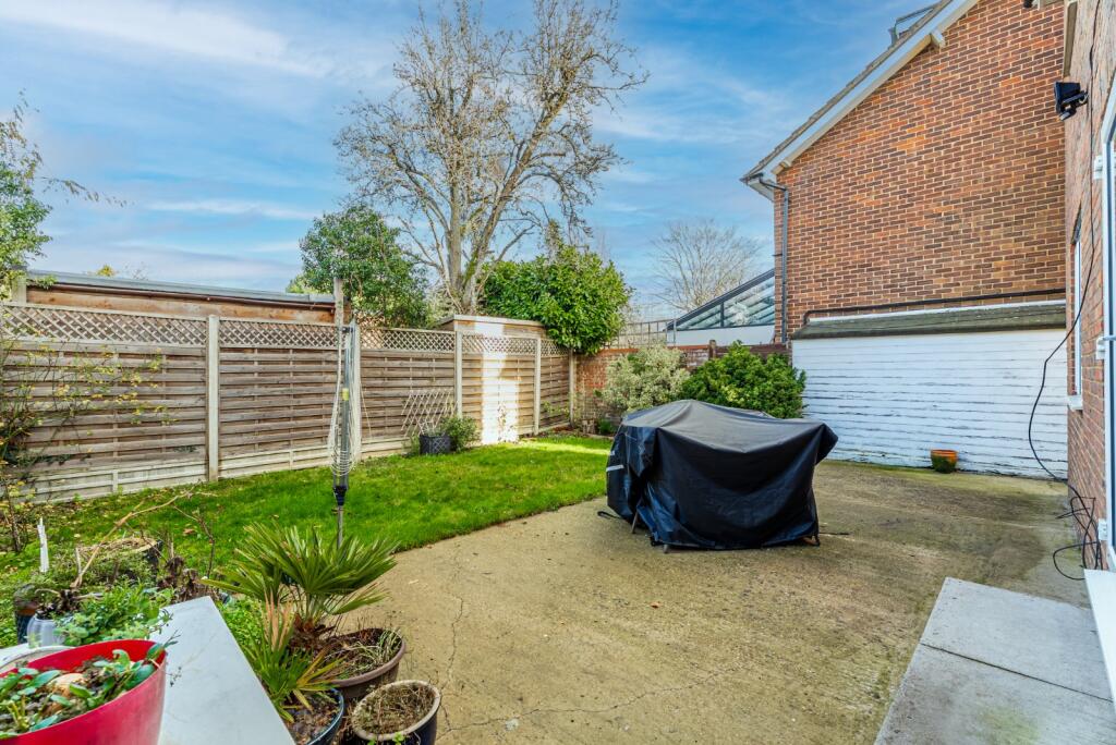 Additional image 10 of Tippendell Lane, St. Albans, Hertfordshire, AL2