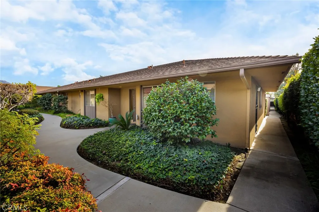 Additional image 2 of 180 E Parkdale, San Bernardino, CA 92404