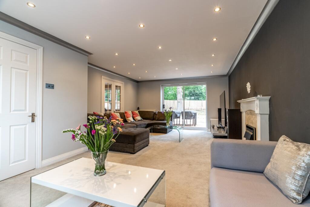 Additional image 2 of St. Barts Close, St. Albans, Hertfordshire, AL4