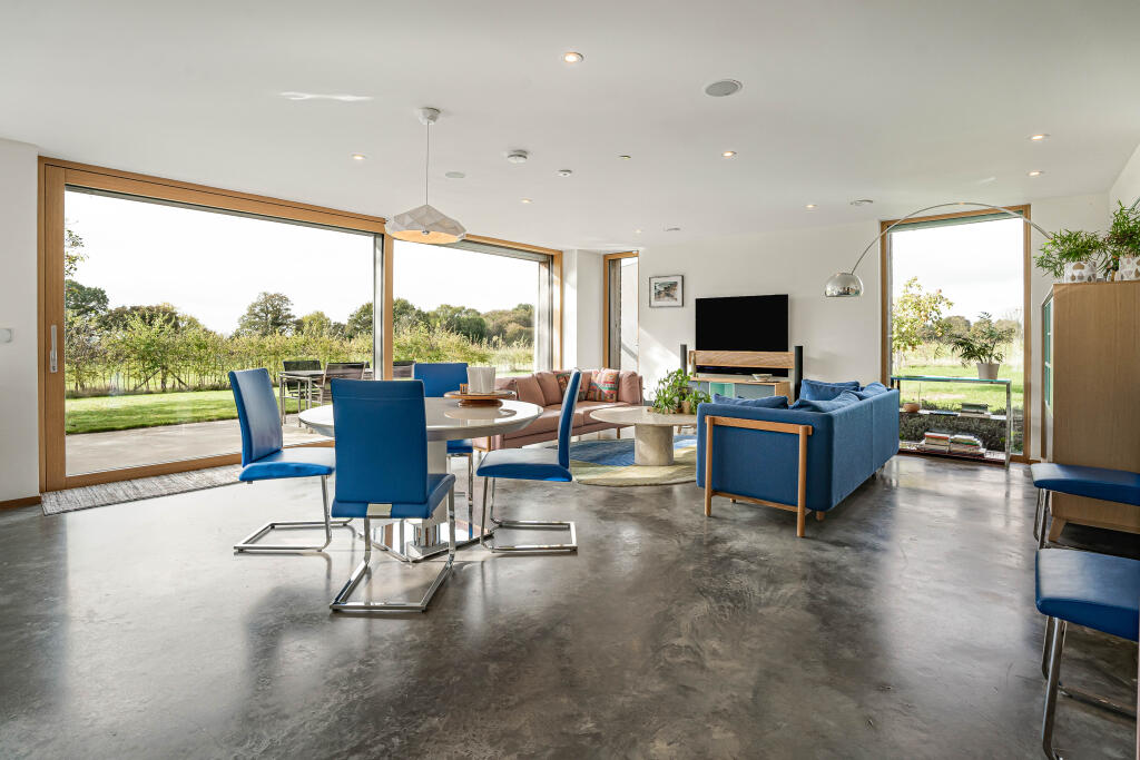 Additional image 2 of Kennel Lane, Kinsbourne Green, Harpenden, AL5