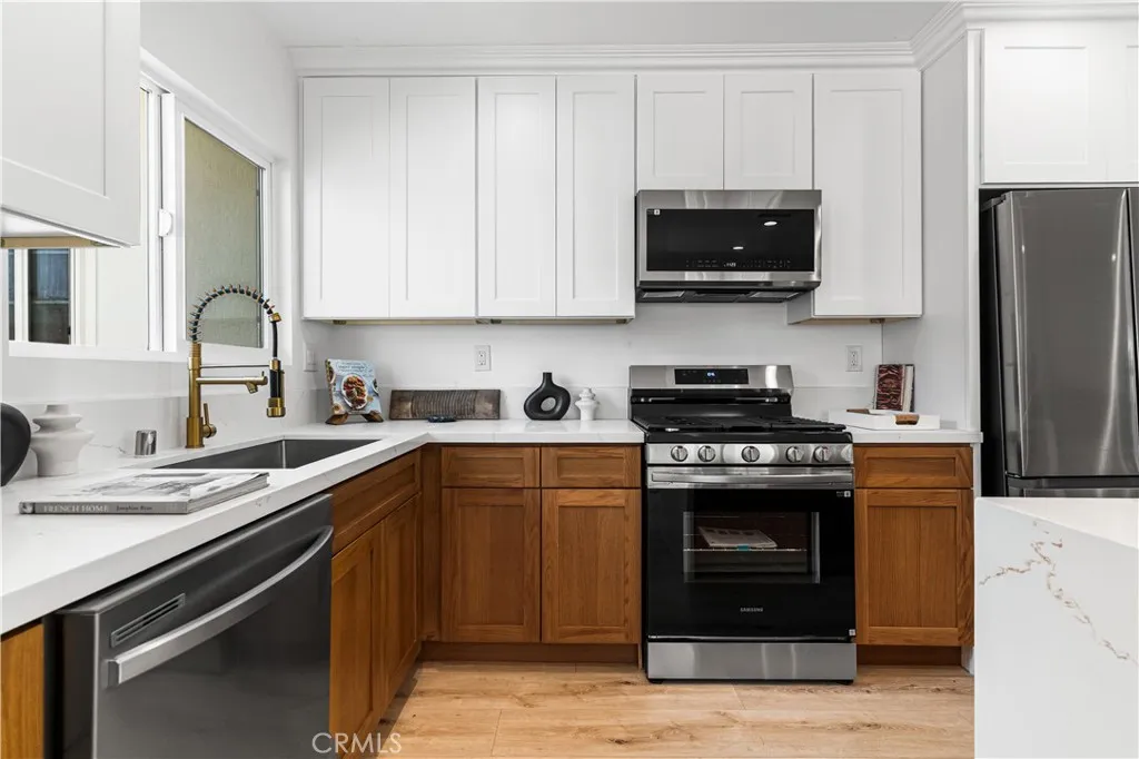 Additional image 5 of 4908 W 109th Street, Inglewood, CA 90304