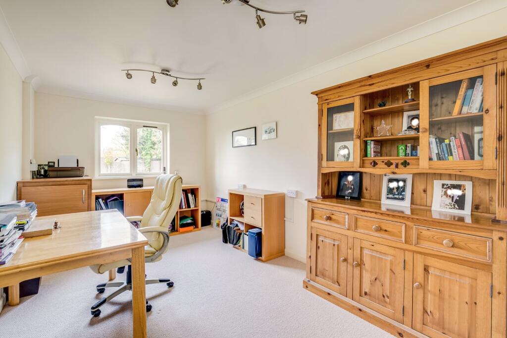 Additional image 7 of Danesbury Park Road, Welwyn, Hertfordshire, AL6