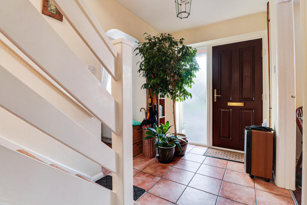 Additional image 11 of Cranbourne Drive, Harpenden, AL5