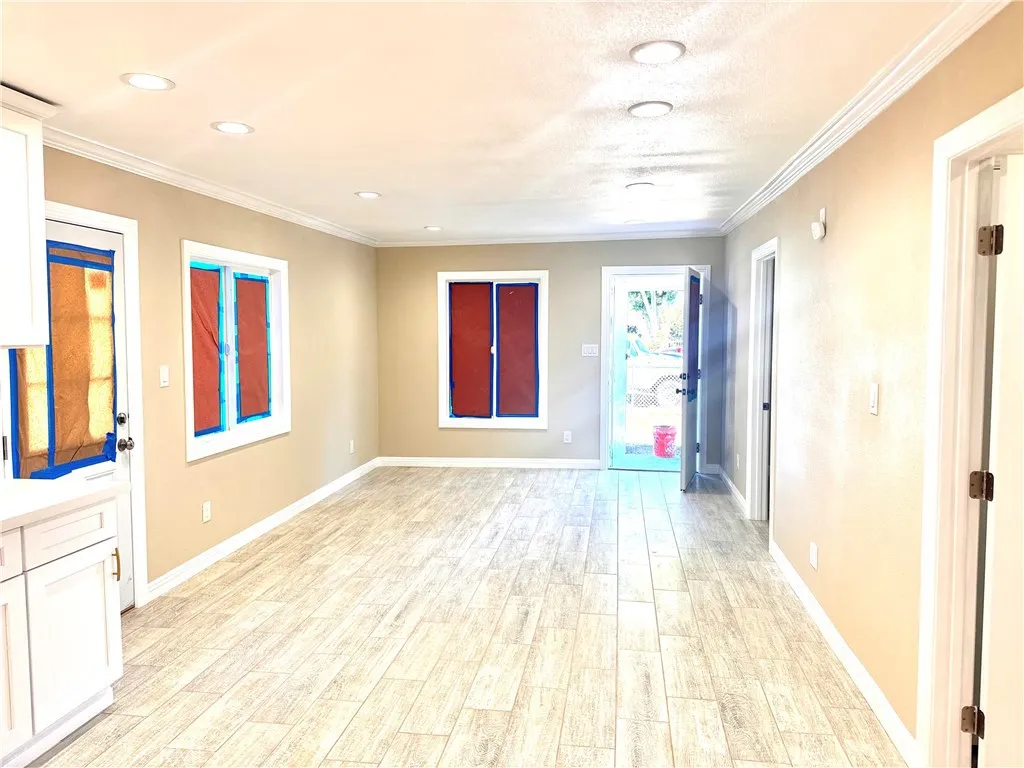 Additional image 8 of 838 E 99th St, Los Angeles, CA 90002