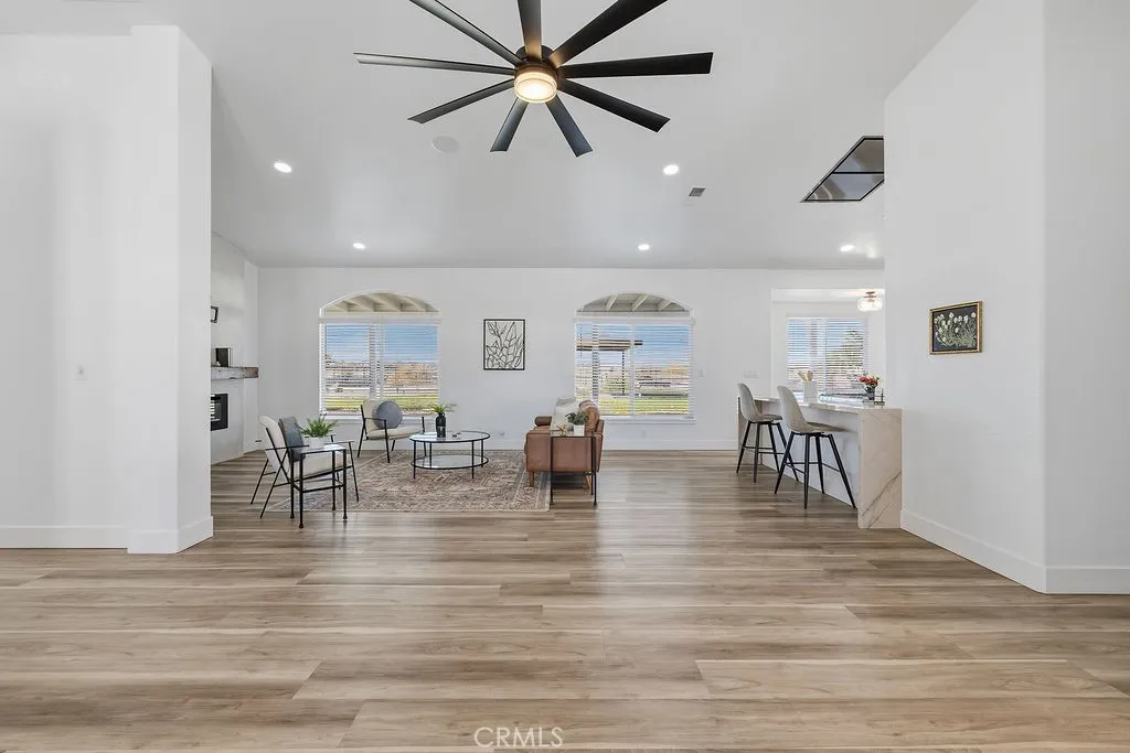 Additional image 6 of 18785 Sahale, Apple Valley, CA 92307