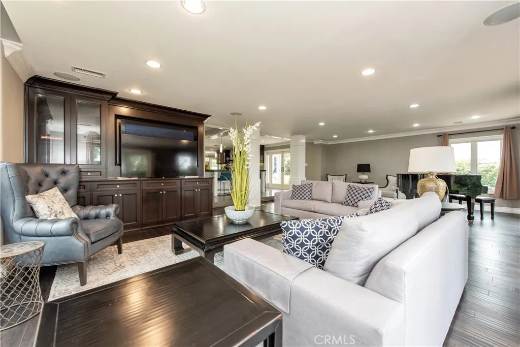 Additional image 14 of 111 Hillcrest, Irvine, CA 92603