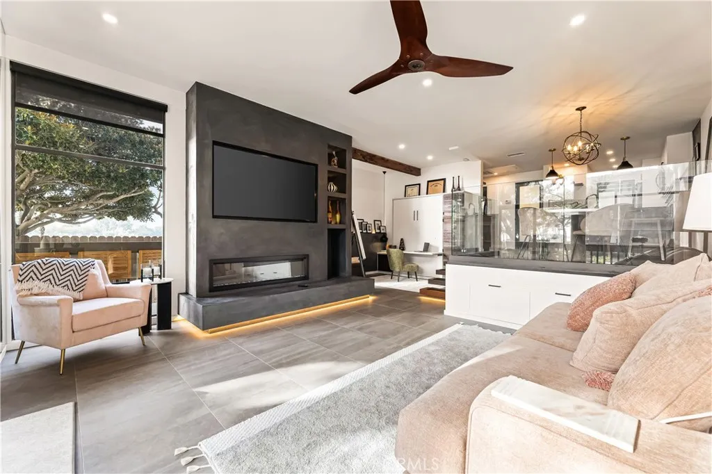 Additional image 30 of 5118 Marina Pacifica Dr S, Long Beach, CA 90803