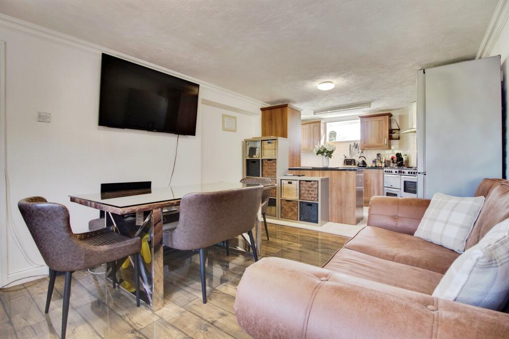 Additional image 7 of Ludwick Way, Welwyn Garden City