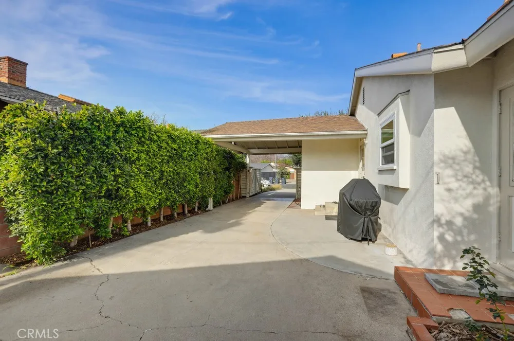 Additional image 101 of 1010 W 21st Street, Santa Ana, CA 92706