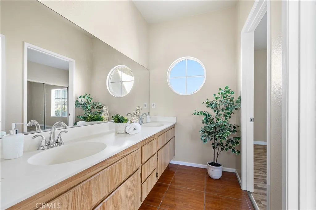 Additional image 19 of 7050 Dinwiddie St, Downey, CA 90241