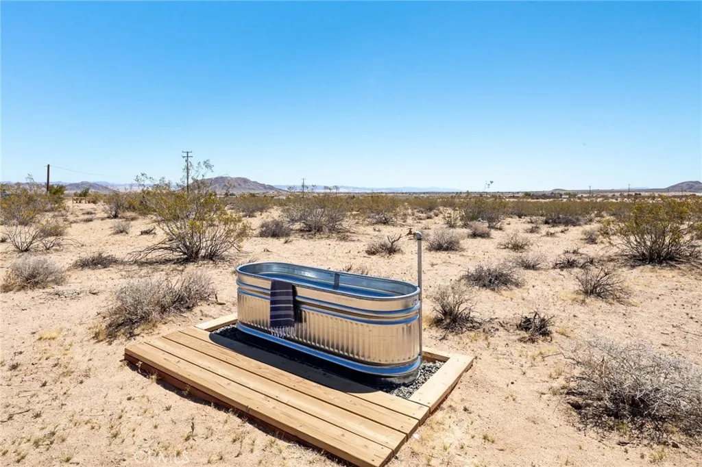 Additional image 29 of 1375 Fortuna Ave, Landers, CA 92285