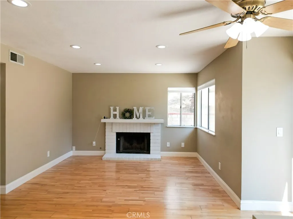 Additional image 37 of 27745 Desert Place, Castaic, CA 91384