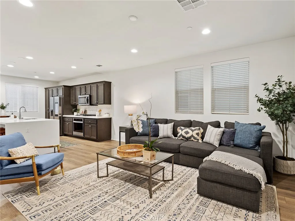 Additional image 70 of 11238 N Mission Heights Drive, Mission Hills (San Fernando), CA 91345