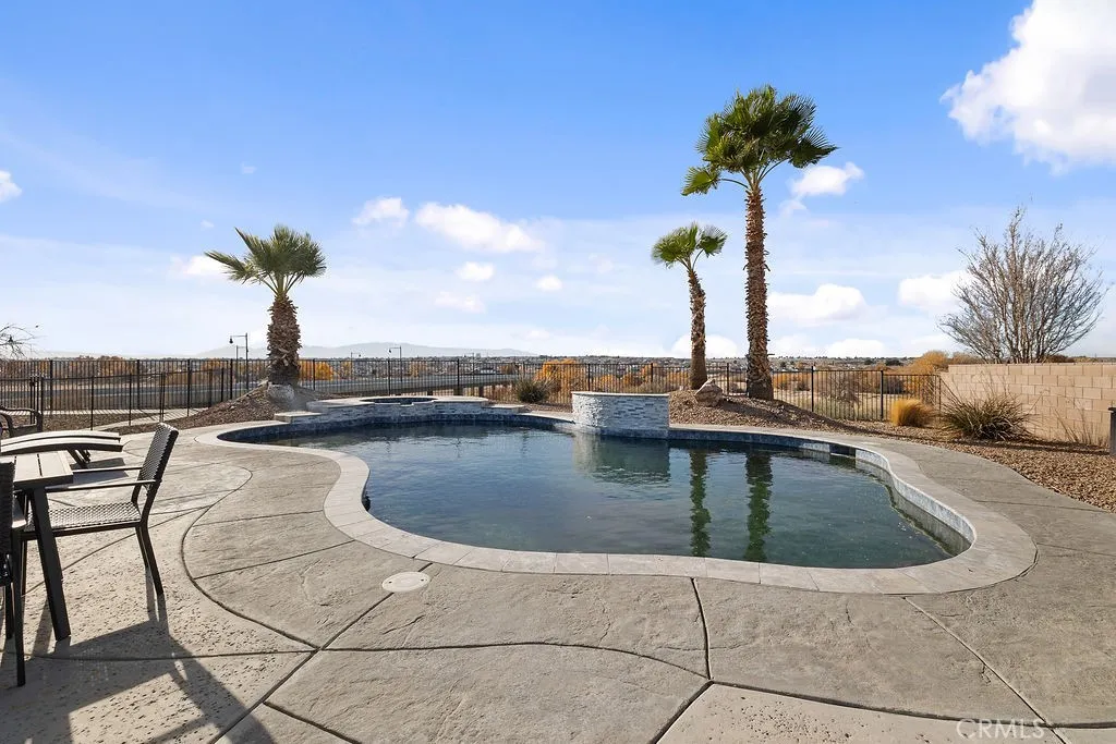 Additional image 59 of 18785 Sahale, Apple Valley, CA 92307