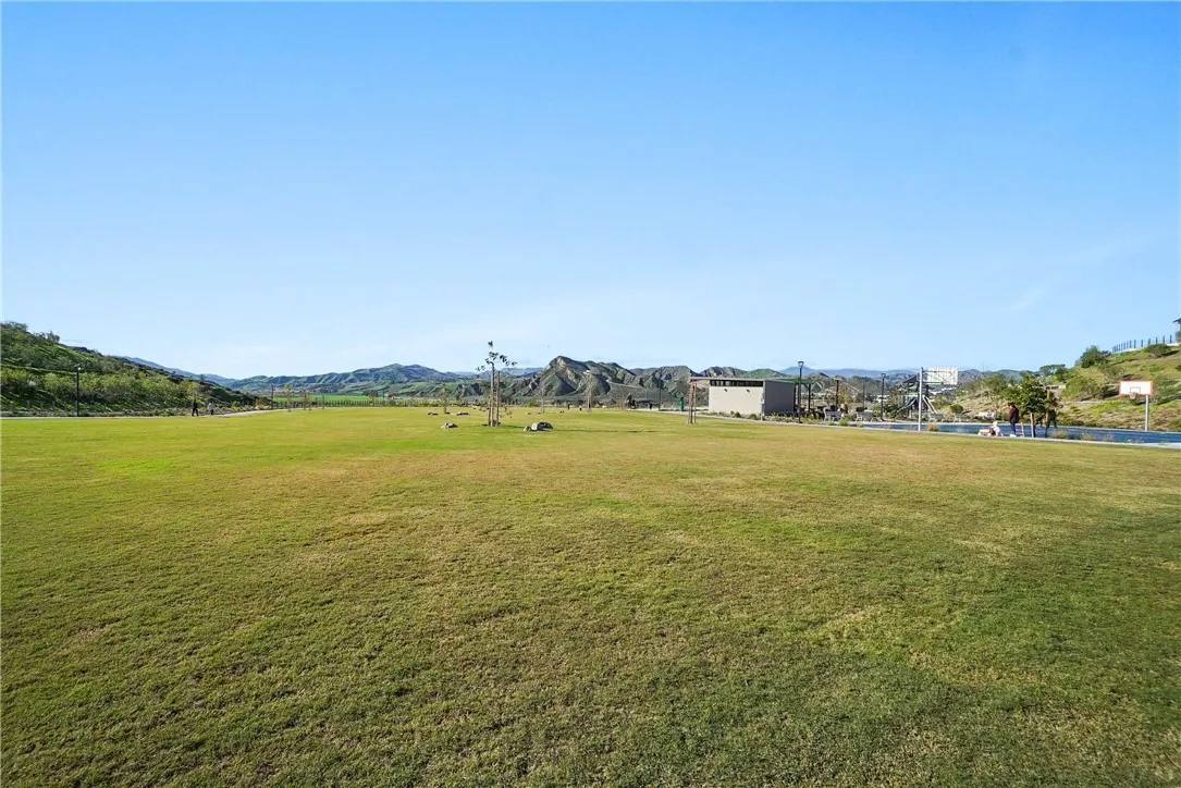 Additional image 117 of 27392 Dialogue Way, Valencia, CA 91381