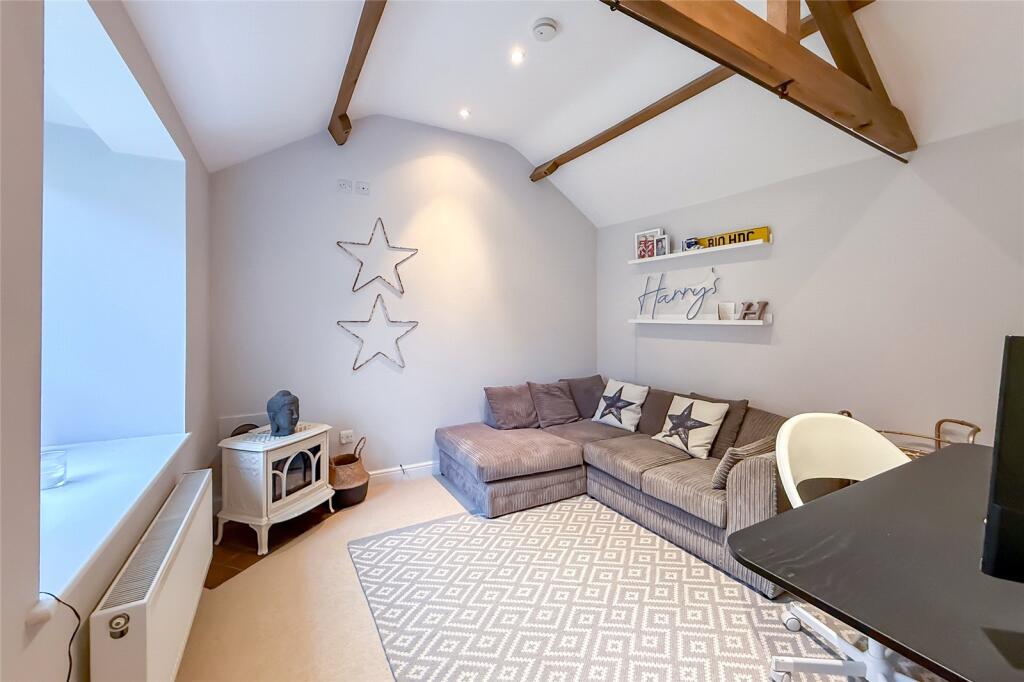 Additional image 32 of Gustard Wood, Wheathampstead, Hertfordshire, AL4