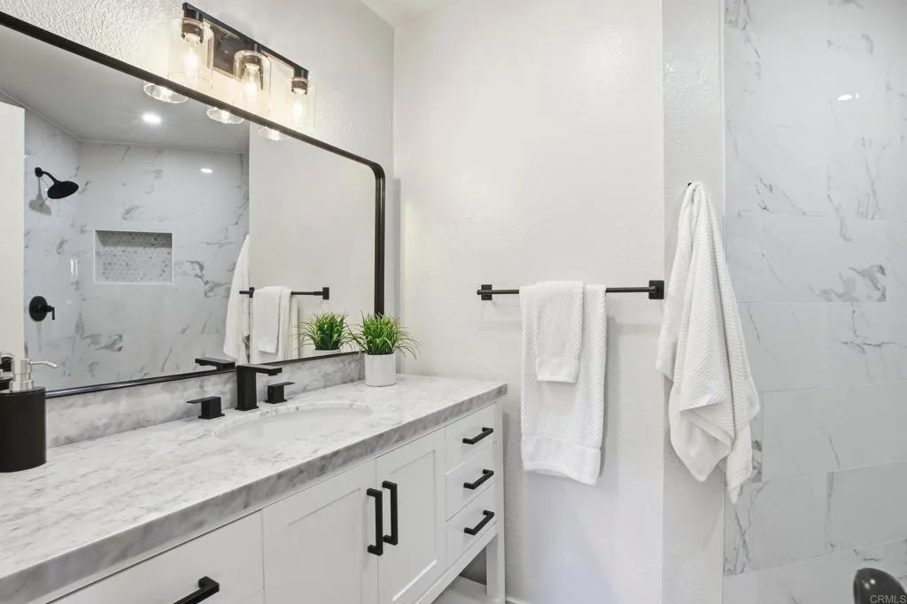 Additional image 17 of 7187 Camino Degrazia Unit 84, San Diego, CA 92111