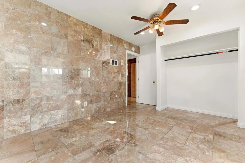 Additional image 81 of 962 Hanover Street, San Diego, CA 92114