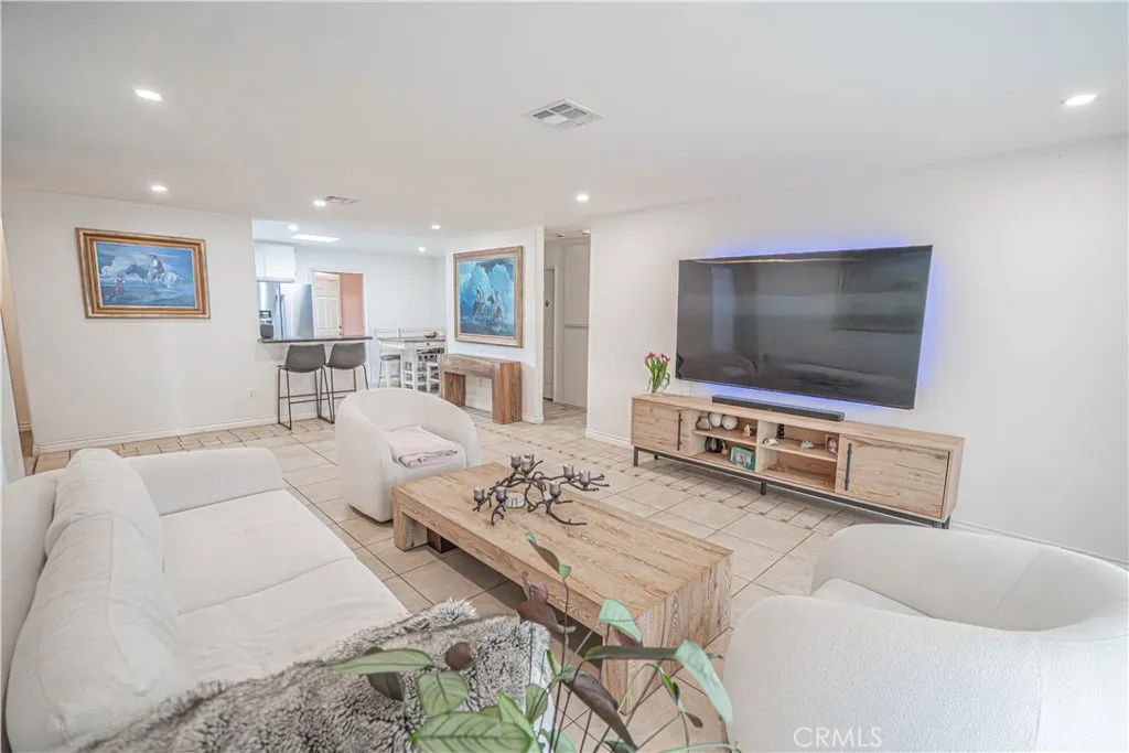 Additional image 19 of 15543 Dearborn, North Hills, CA 91343