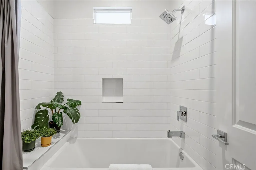 Additional image 99 of 74376 Zeppelin Dr, Palm Desert, CA 92211