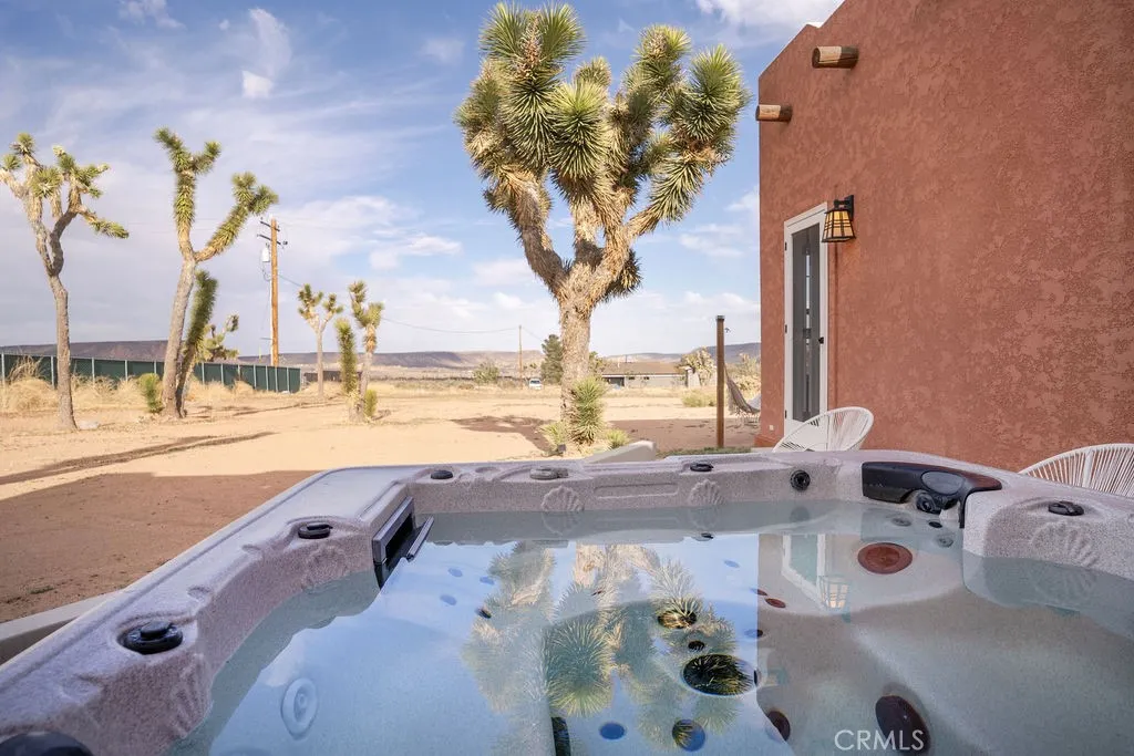 Additional image 80 of 2995 Ox Yoke Rd, Pioneertown, CA 92268