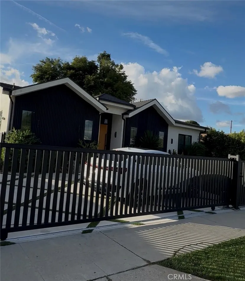 Additional image 4 of 10407 Densmore Avenue, Granada Hills, CA 91344