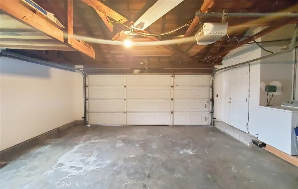 Additional image 33 of 22201 Schoolcraft, Canoga Park, CA 91303