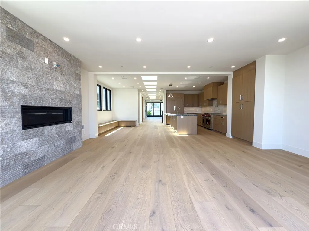 Additional image 93 of 404 16th Street, Manhattan Beach, CA 90266