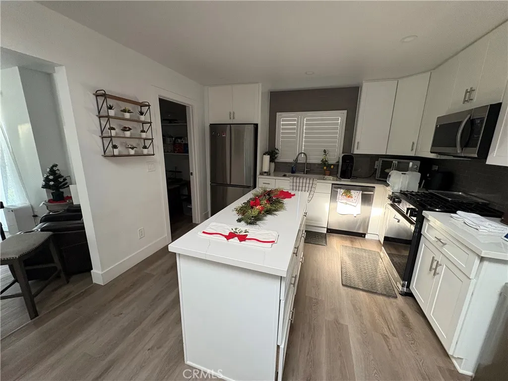 Additional image 6 of 15631 Plymouth Ln, Huntington Beach, CA 92647