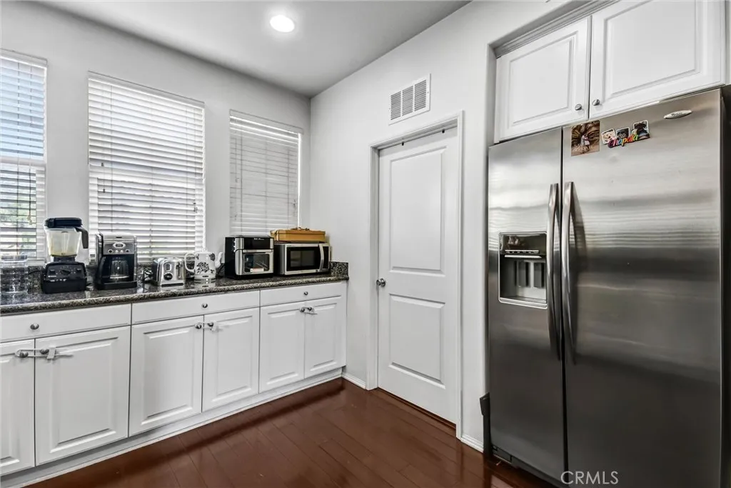 Additional image 46 of 827 E Promenade St Unit E, Azusa, CA 91702