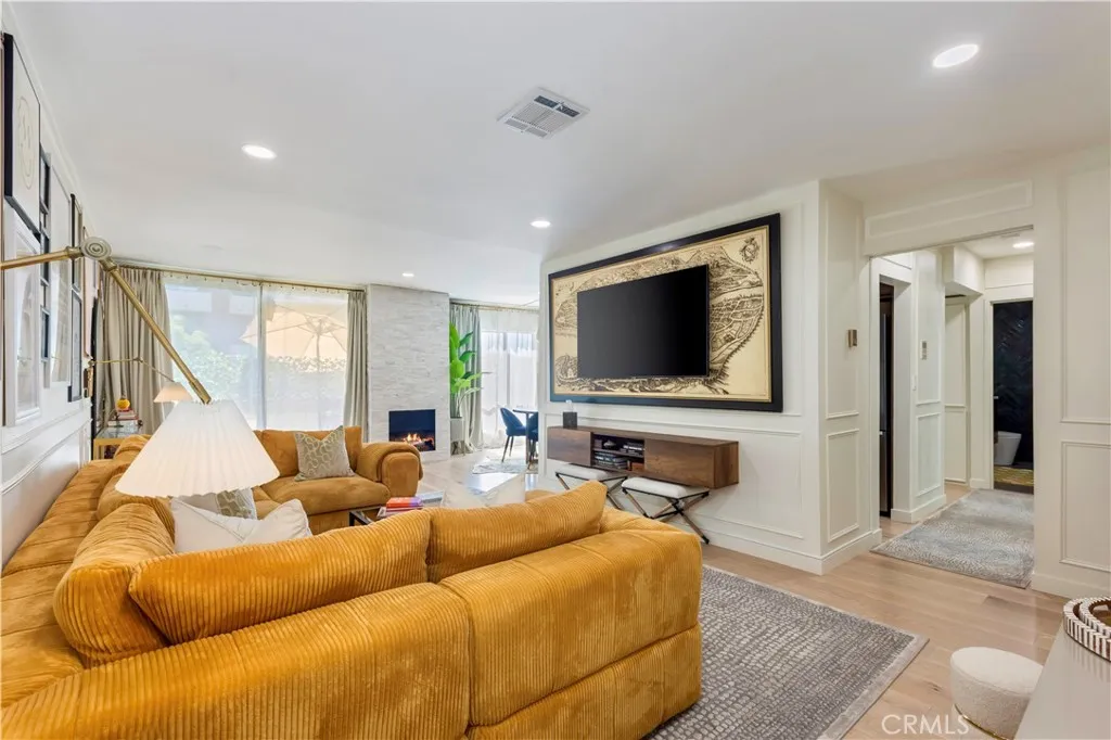 Additional image 7 of 1735 N Fuller Avenue Unit 445, Los Angeles, CA 90046