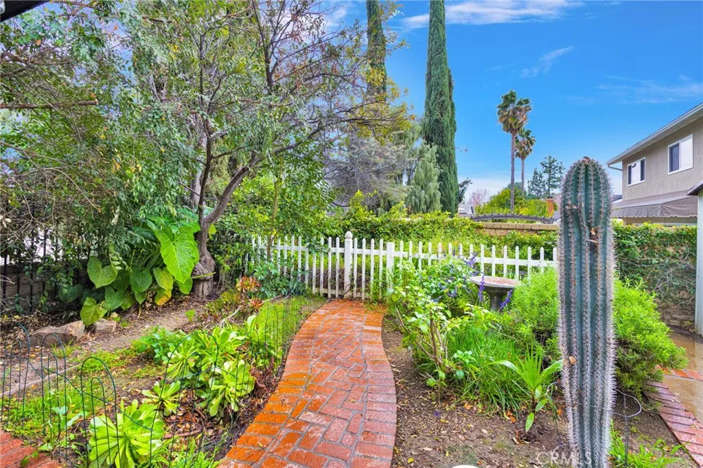 Additional image 107 of 25442 Via Escovar, Valencia, CA 91355