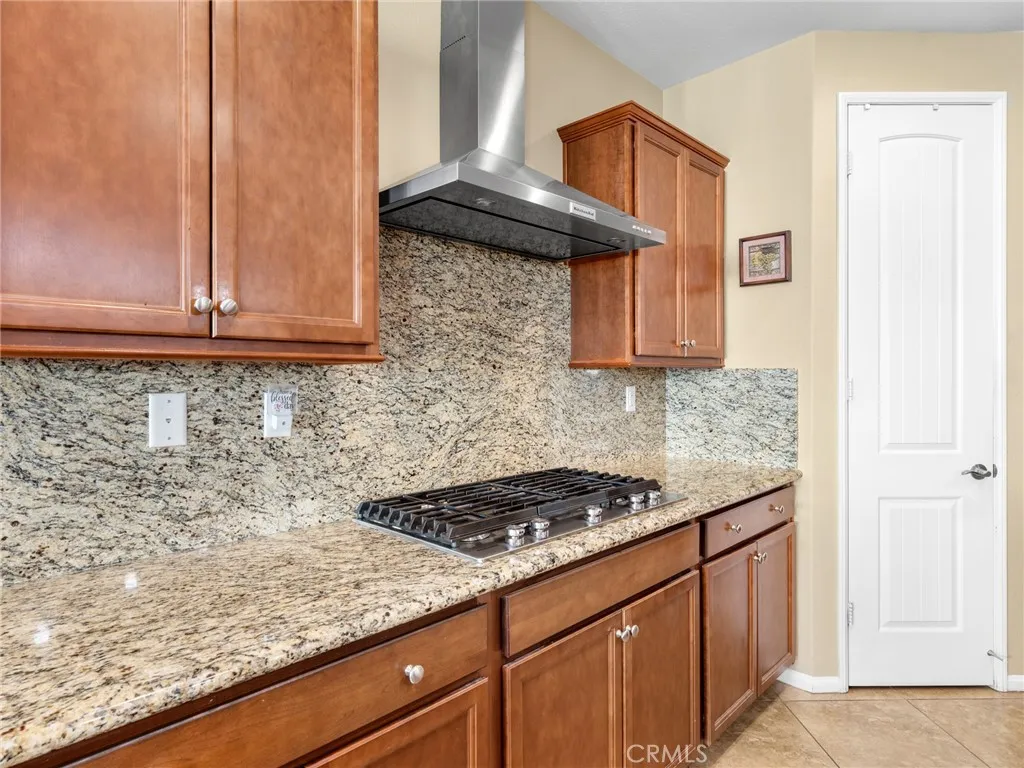 Additional image 52 of 18920 Lasso Street, Apple Valley, CA 92308