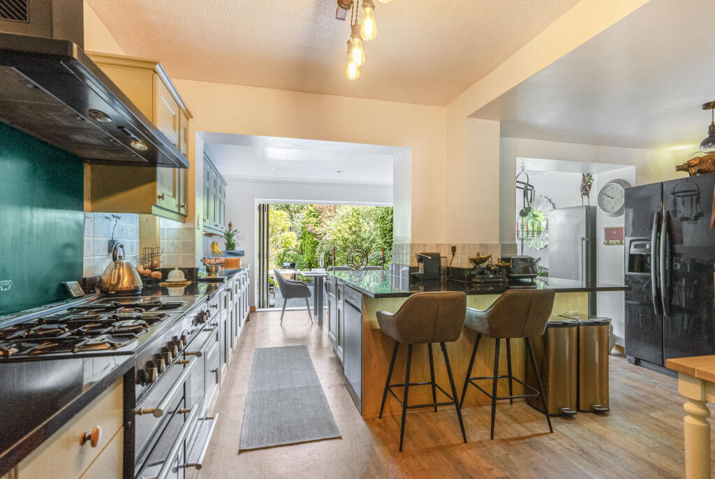 Additional image 2 of Pickford Road, Markyate, St. Albans, Hertfordshire, AL3