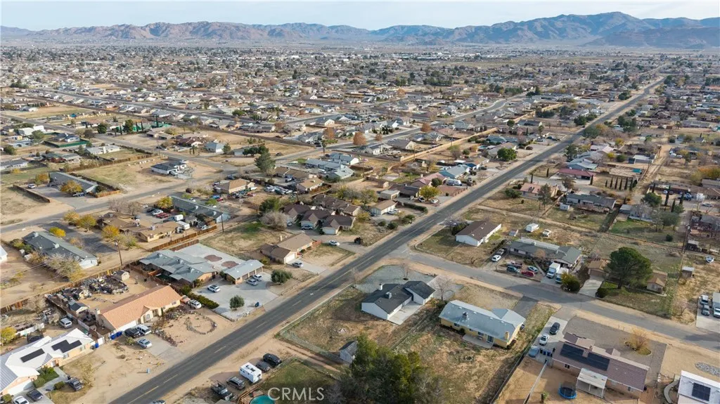 Additional image 46 of 12850 Lakota Rd, Apple Valley, CA 92308