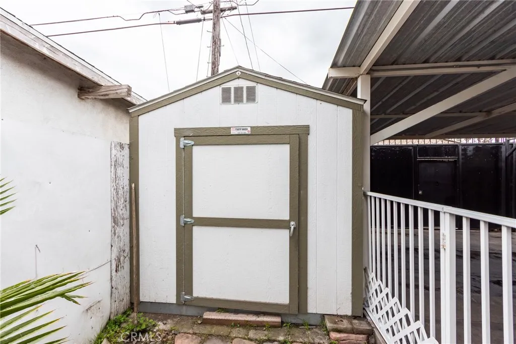 Additional image 54 of 1102 W 53rd Street, Los Angeles, CA 90037