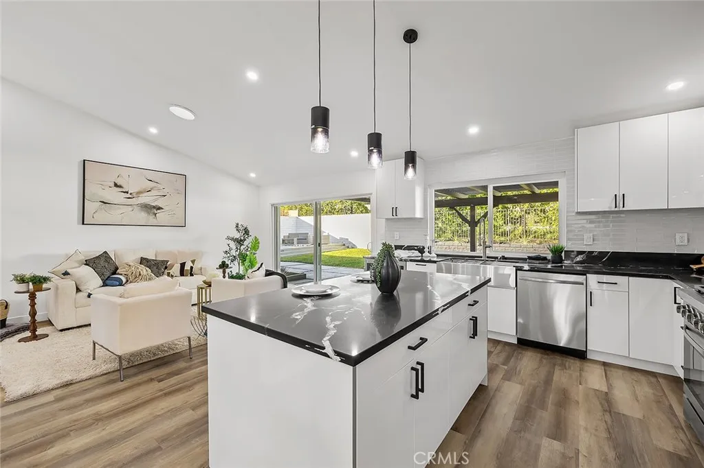 Additional image 17 of 205 Cedar Heights Dr, Thousand Oaks, CA 91360