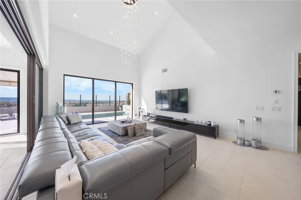 Additional image 43 of 137 Trumpet Flower, Irvine, CA 92618