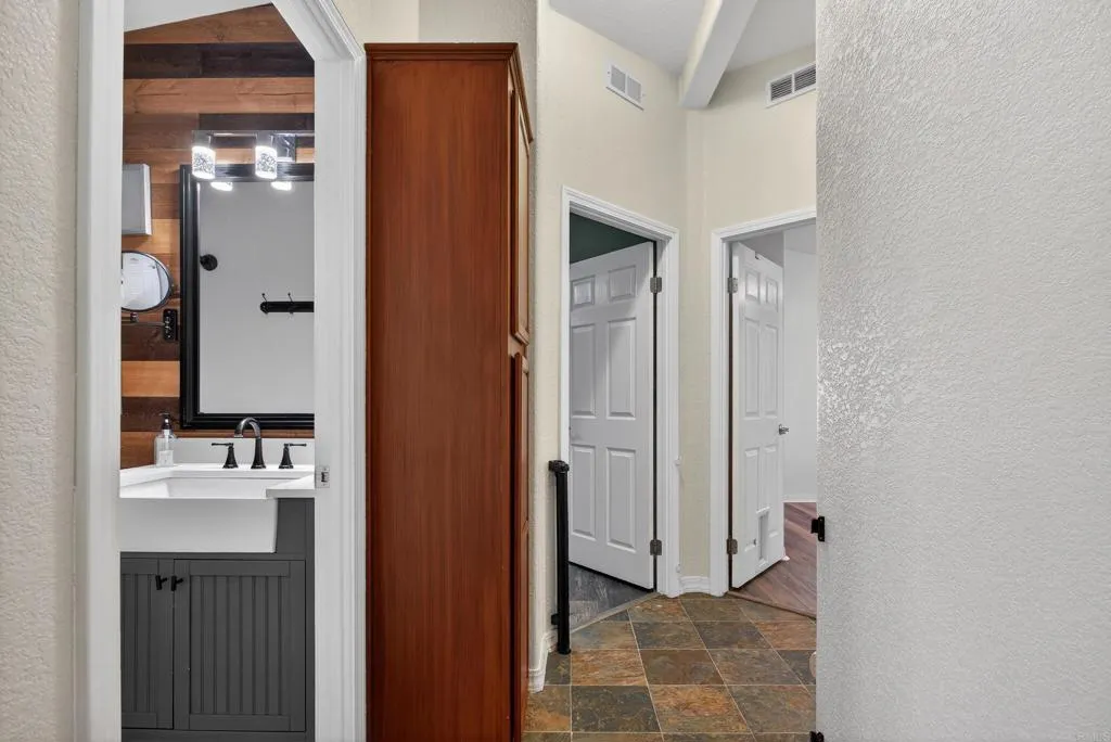 Additional image 5 of 13450 Highway 8 Business Unit Space 16, Lakeside, CA 92040