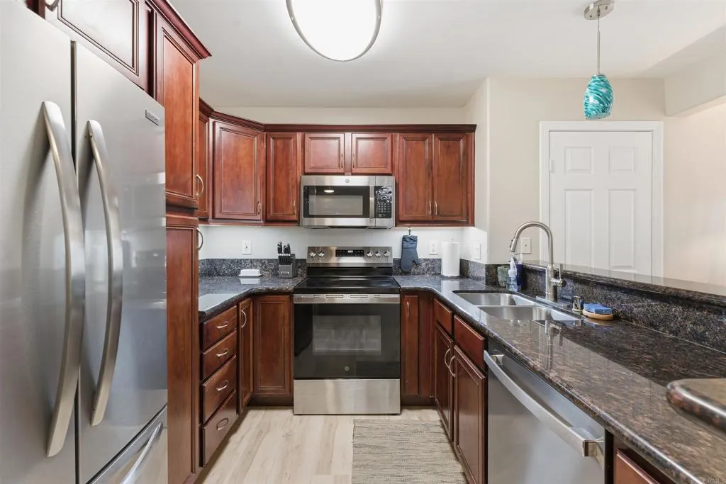 Additional image 41 of 5402 Balboa Arms Dr Unit 314, San Diego, CA 92117