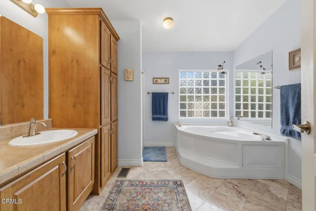 Additional image 46 of 1150 Ventura Boulevard Unit 10, Camarillo, CA 93010