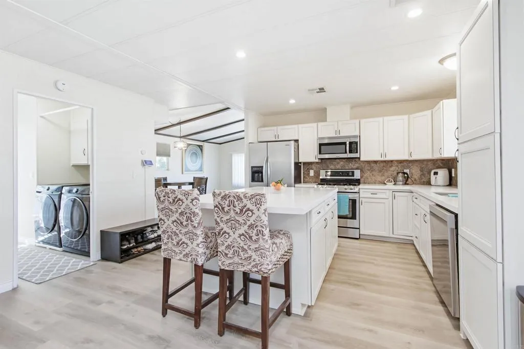 Additional image 87 of 200 N El Camino Real Unit 410, Oceanside, CA 92058