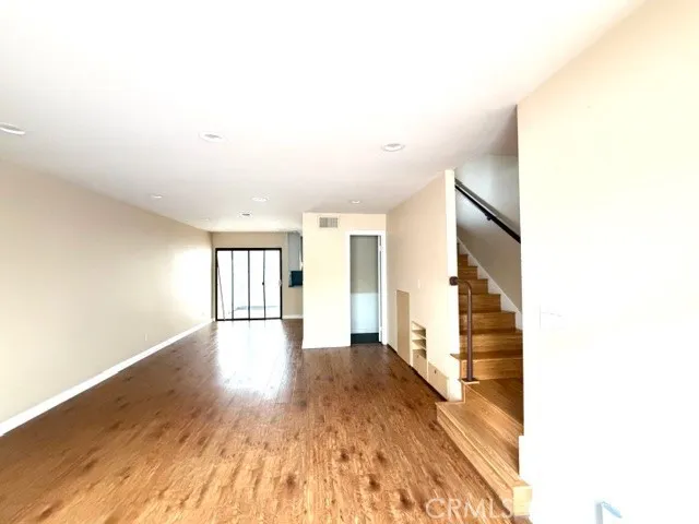 Additional image 10 of 2625 N Lincoln St, Burbank, CA 91504